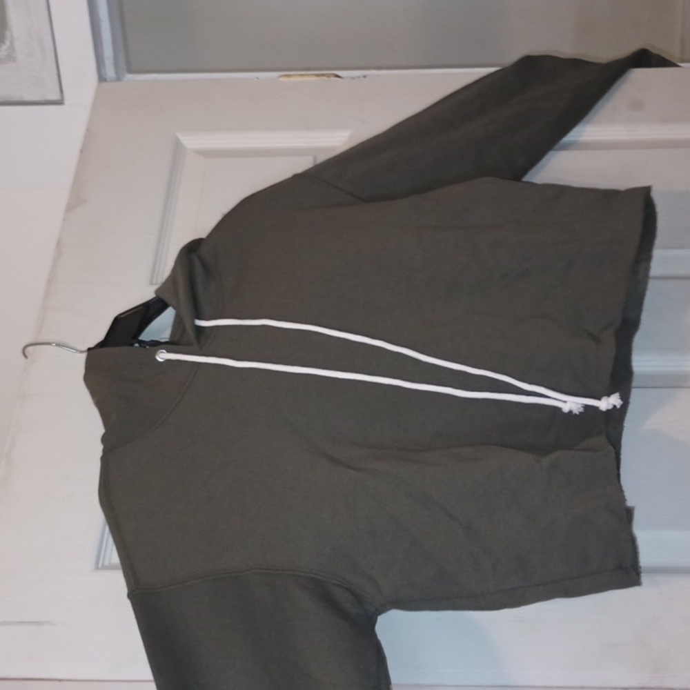 Cropped Army Green Hoodie